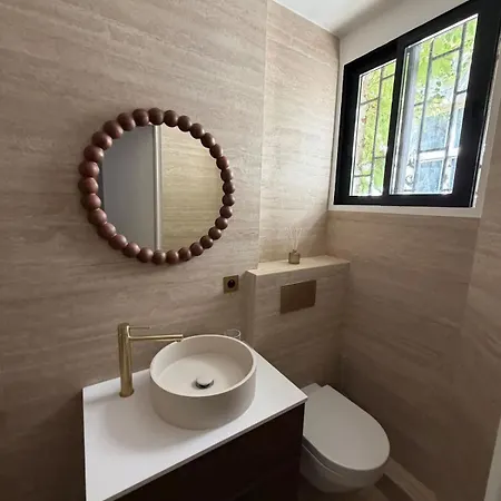 Apartment 4 Couchages Marais - Place Des Vosges *